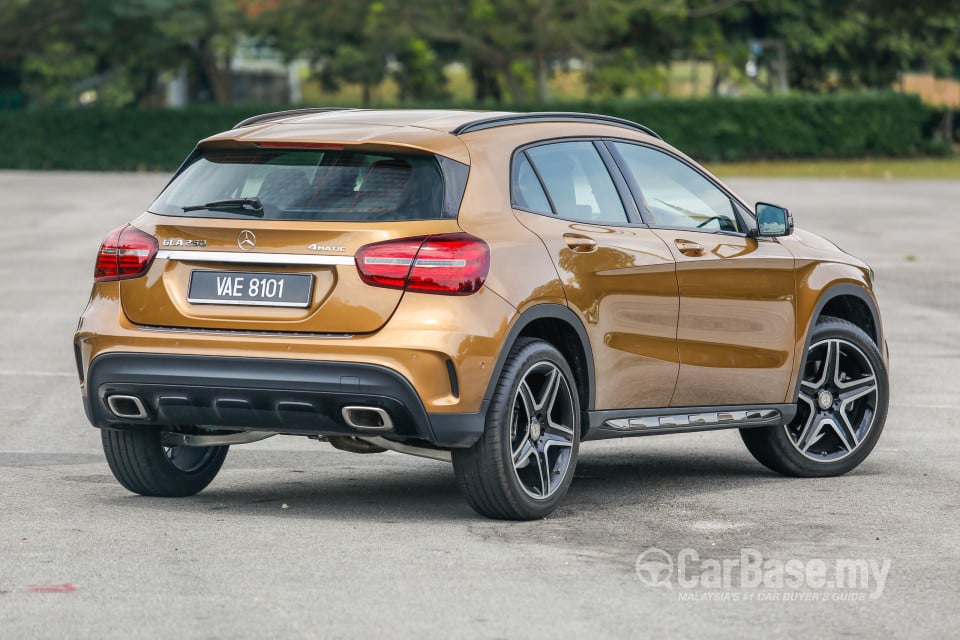 Mercedes-Benz GLA X156 Facelift (2017) Exterior