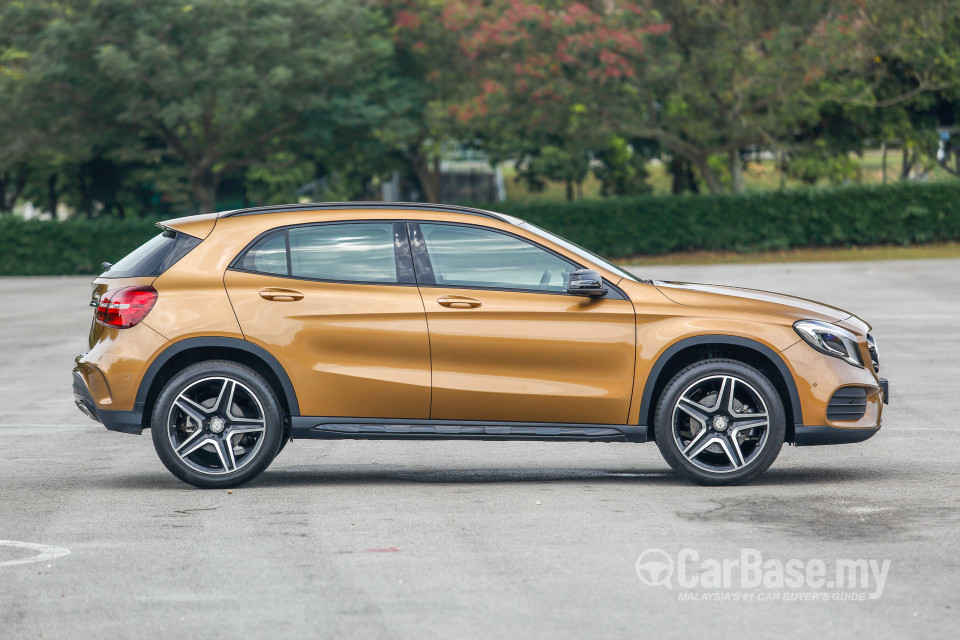 Mercedes-Benz GLA X156 Facelift (2017) Exterior