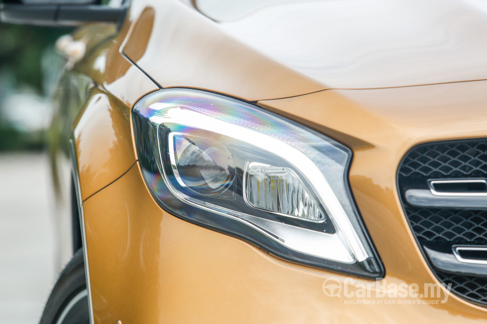 Mercedes-Benz GLA X156 Facelift (2017) Exterior