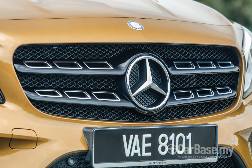 Mercedes-Benz GLA X156 Facelift (2017) Exterior
