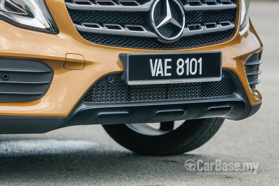 Mercedes-Benz GLA X156 Facelift (2017) Exterior