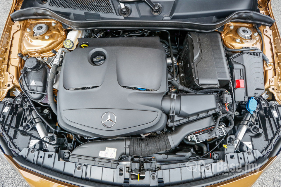 Mercedes-Benz GLA X156 Facelift (2017) Exterior