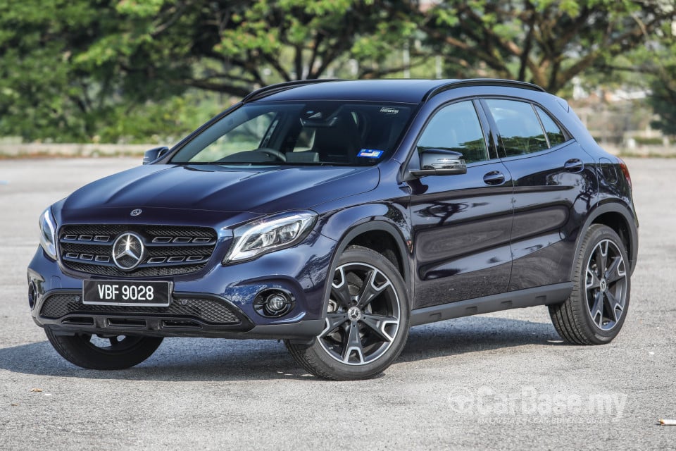 Mercedes-Benz GLA X156 Facelift (2017) Exterior