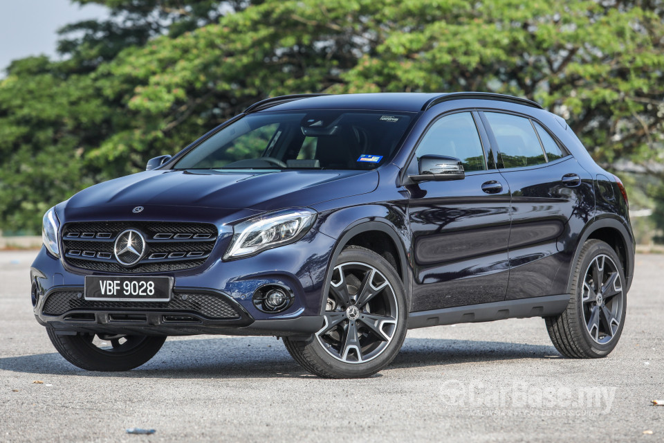 Mercedes-Benz GLA X156 Facelift (2017) Exterior