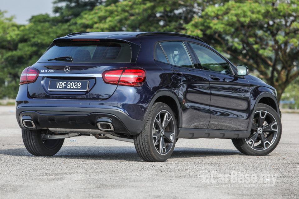 Mercedes-Benz GLA X156 Facelift (2017) Exterior