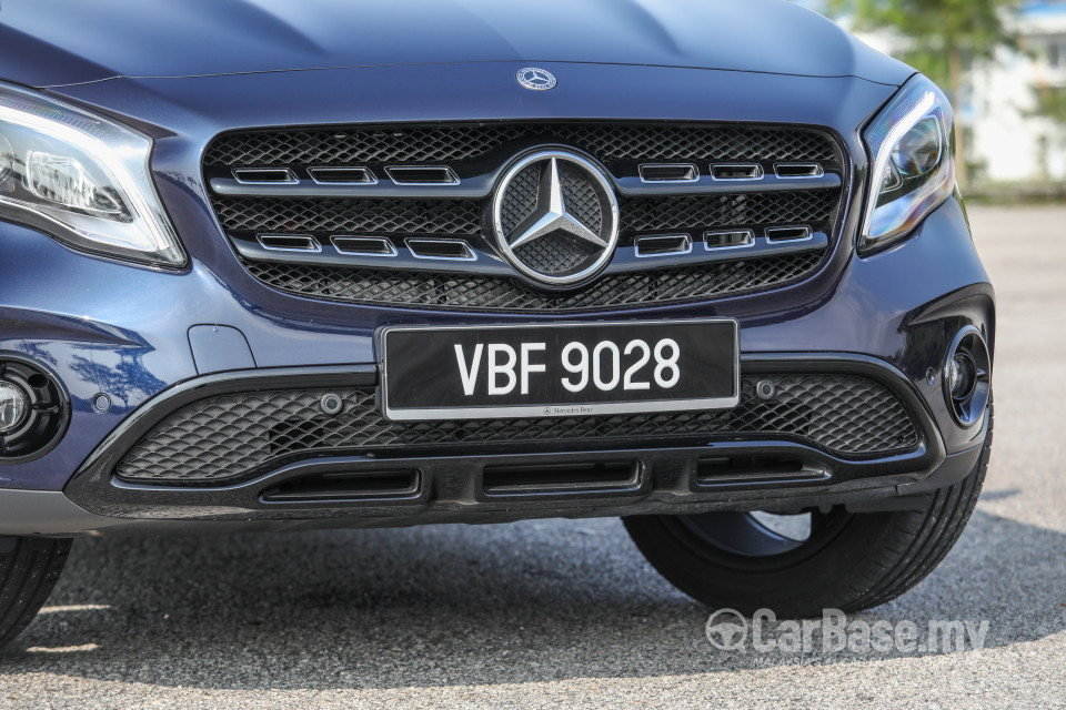 Mercedes-Benz GLA X156 Facelift (2017) Exterior