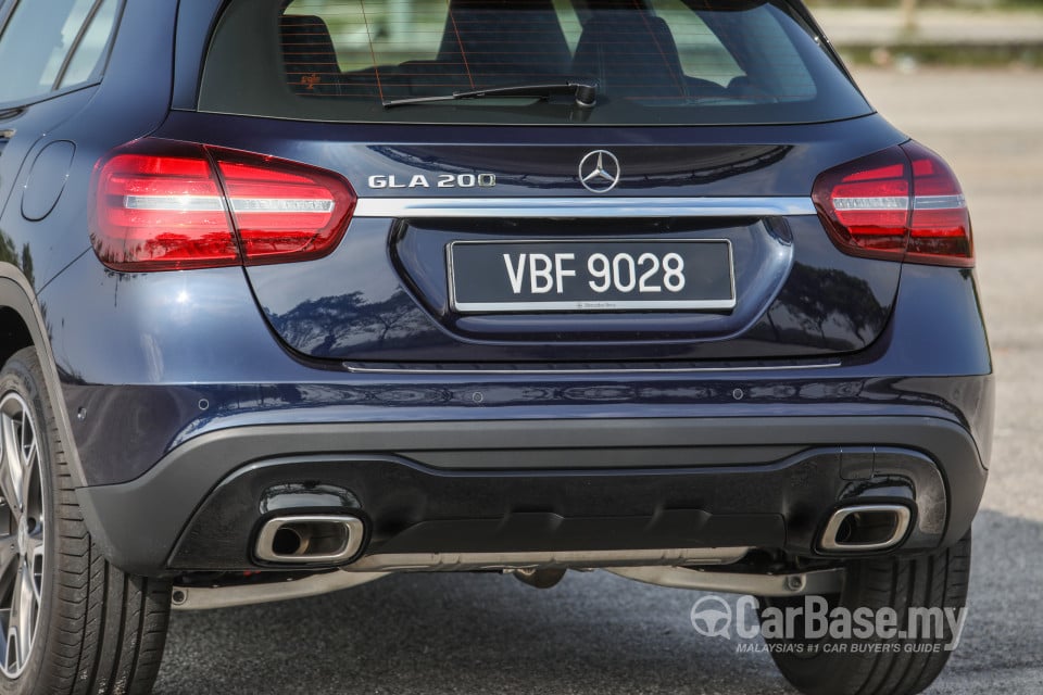Mercedes-Benz GLA X156 Facelift (2017) Exterior