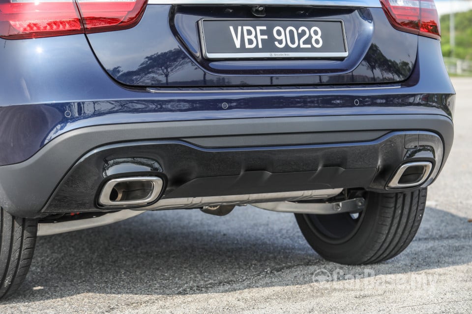 Mercedes-Benz GLA X156 Facelift (2017) Exterior