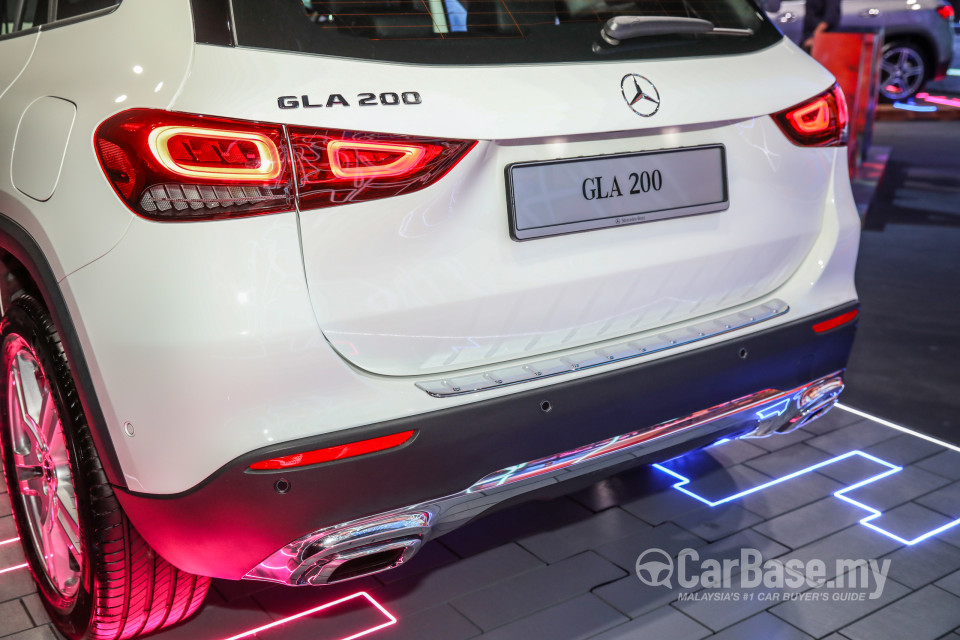 Mercedes-Benz GLA H247 (2020) Exterior