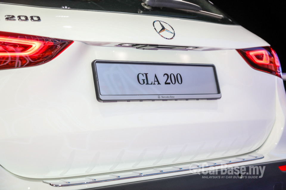 Mercedes-Benz GLA H247 (2020) Exterior