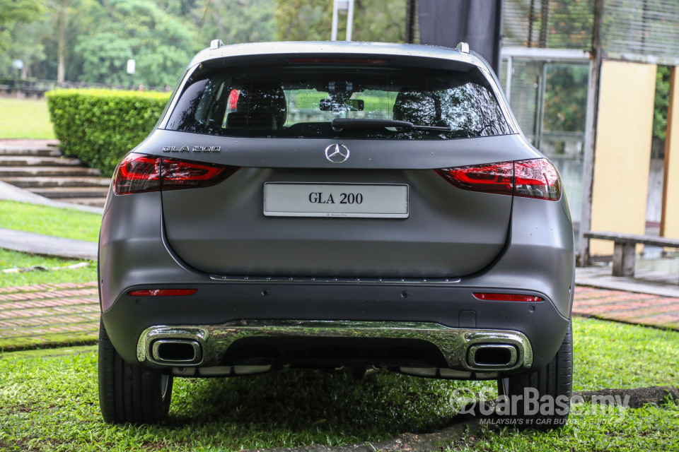 Mercedes-Benz GLA H247 (2020) Exterior