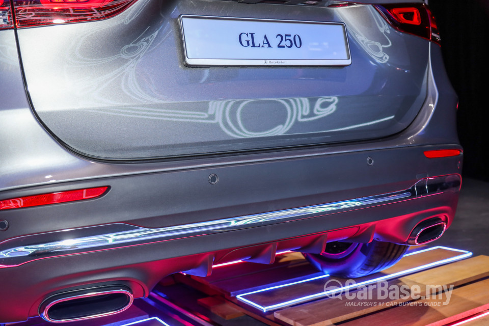 Mercedes-Benz GLA H247 (2020) Exterior