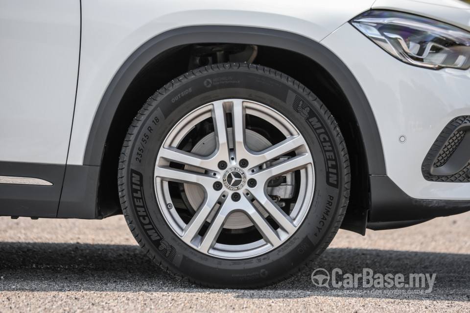 Mercedes-Benz GLA H247 (2020) Exterior