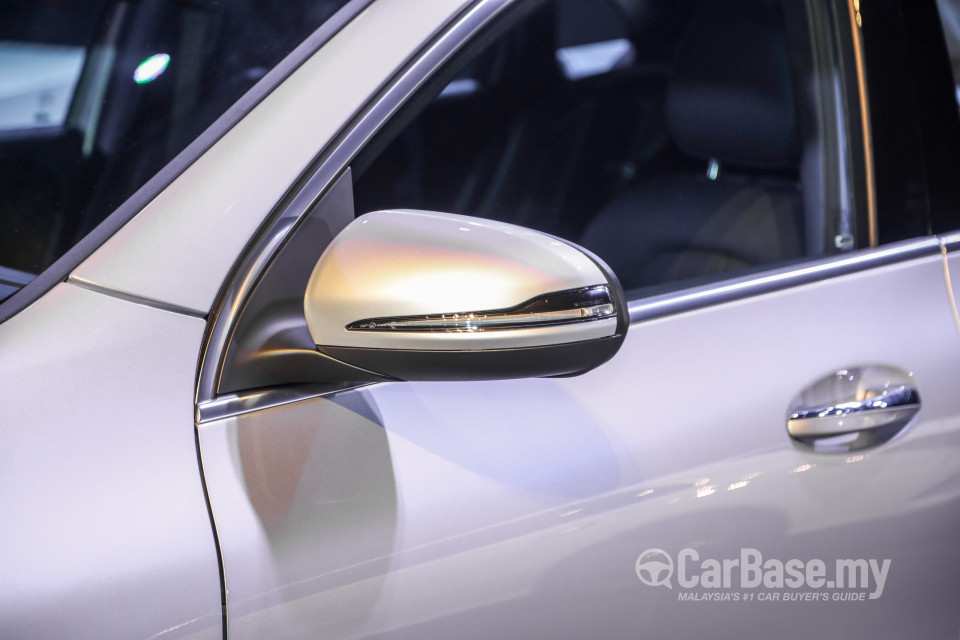 Mercedes-Benz GLA H247 (2020) Exterior