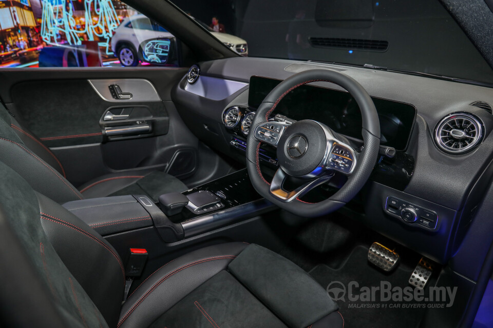 Lexus LS XF50 (2018) Interior