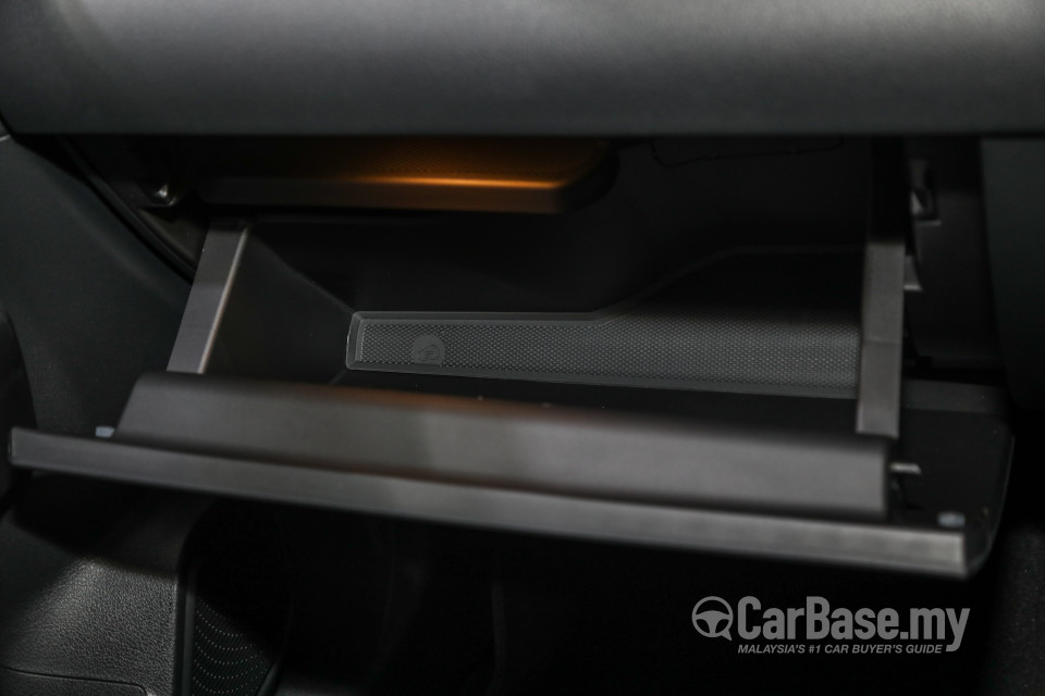 Mercedes-Benz GLA H247 (2020) Interior