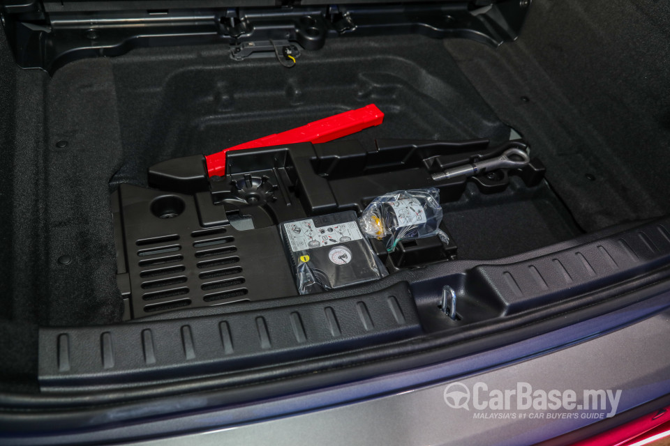 Mercedes-Benz GLA H247 (2020) Interior