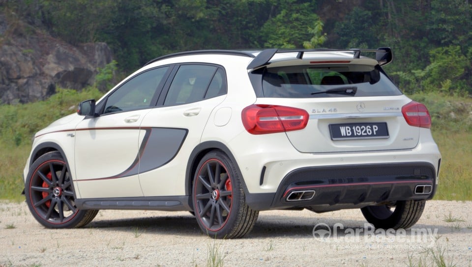 Mercedes-Benz AMG GLA X156 AMG (2014) Exterior