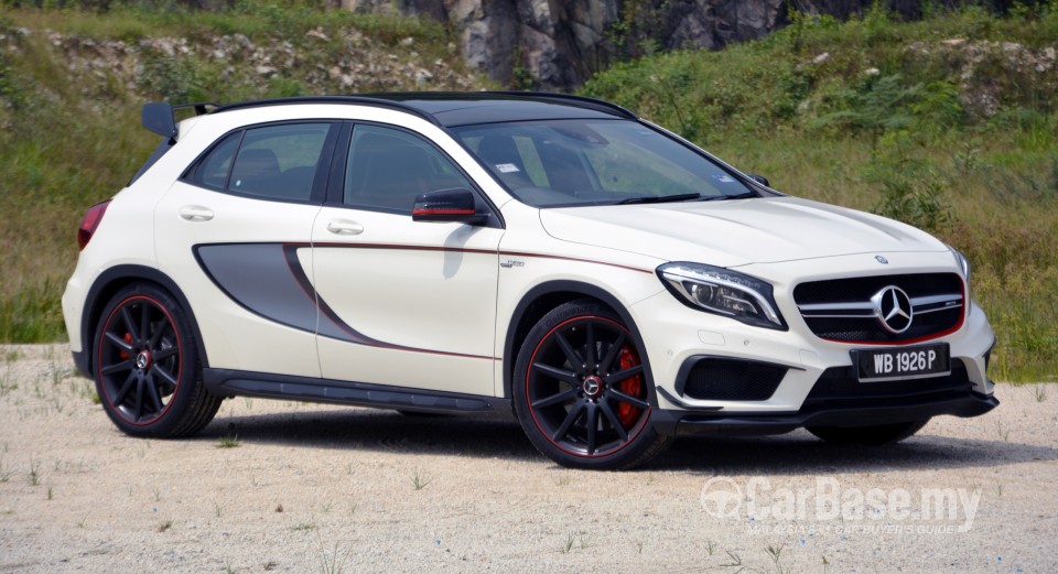 Mercedes-Benz AMG GLA X156 AMG (2014) Exterior