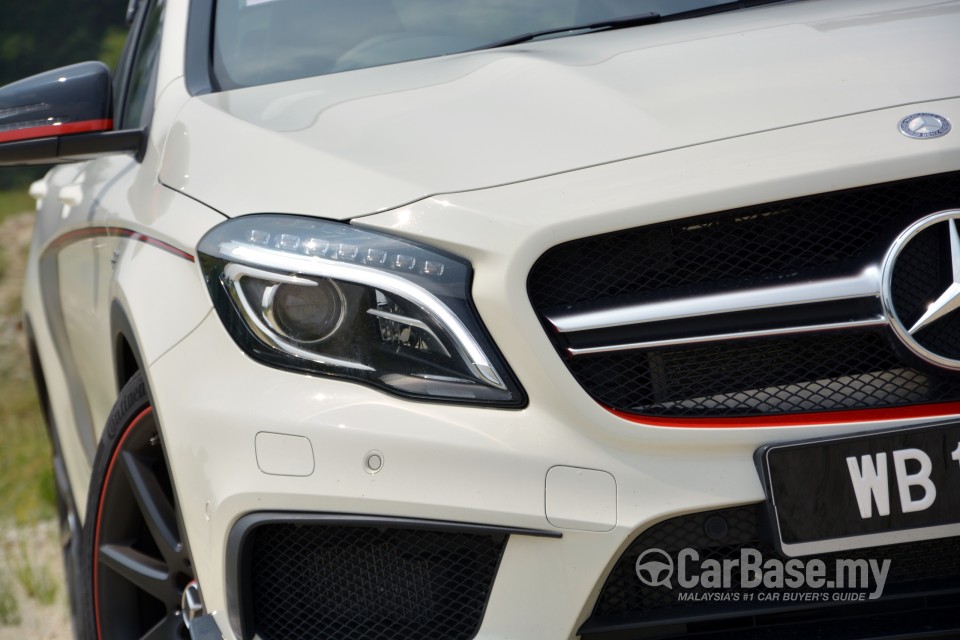 Mercedes-Benz AMG GLA X156 AMG (2014) Exterior