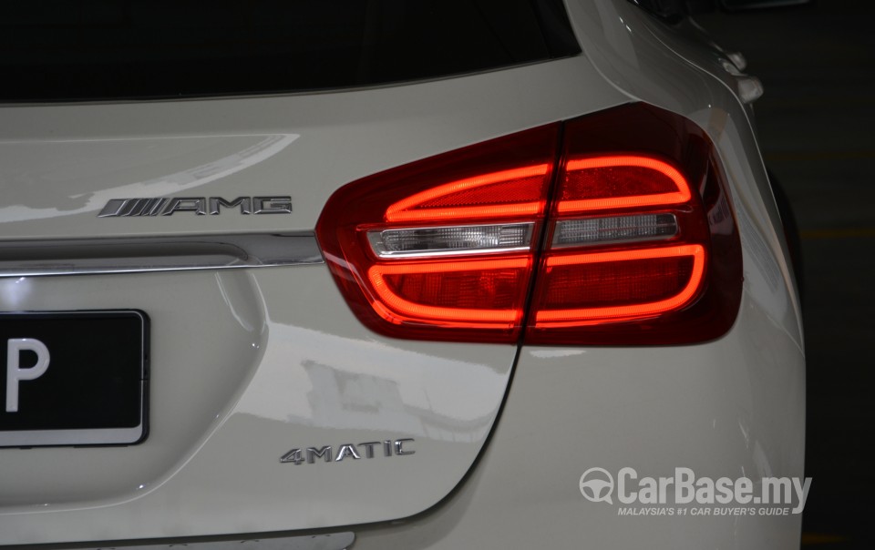 Mercedes-Benz AMG GLA X156 AMG (2014) Exterior