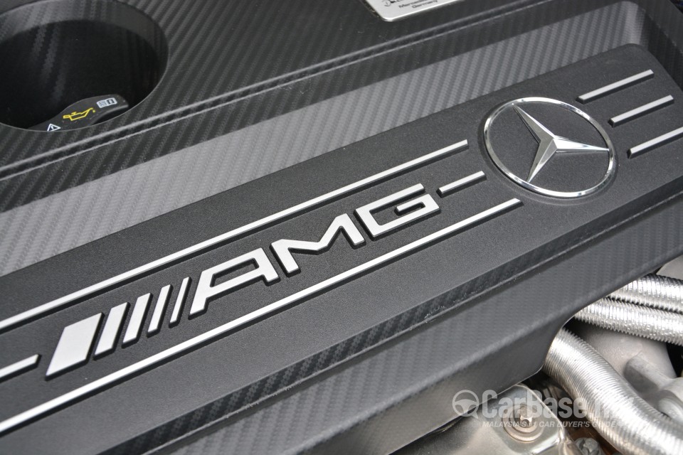 Mercedes-Benz AMG GLA X156 AMG (2014) Exterior