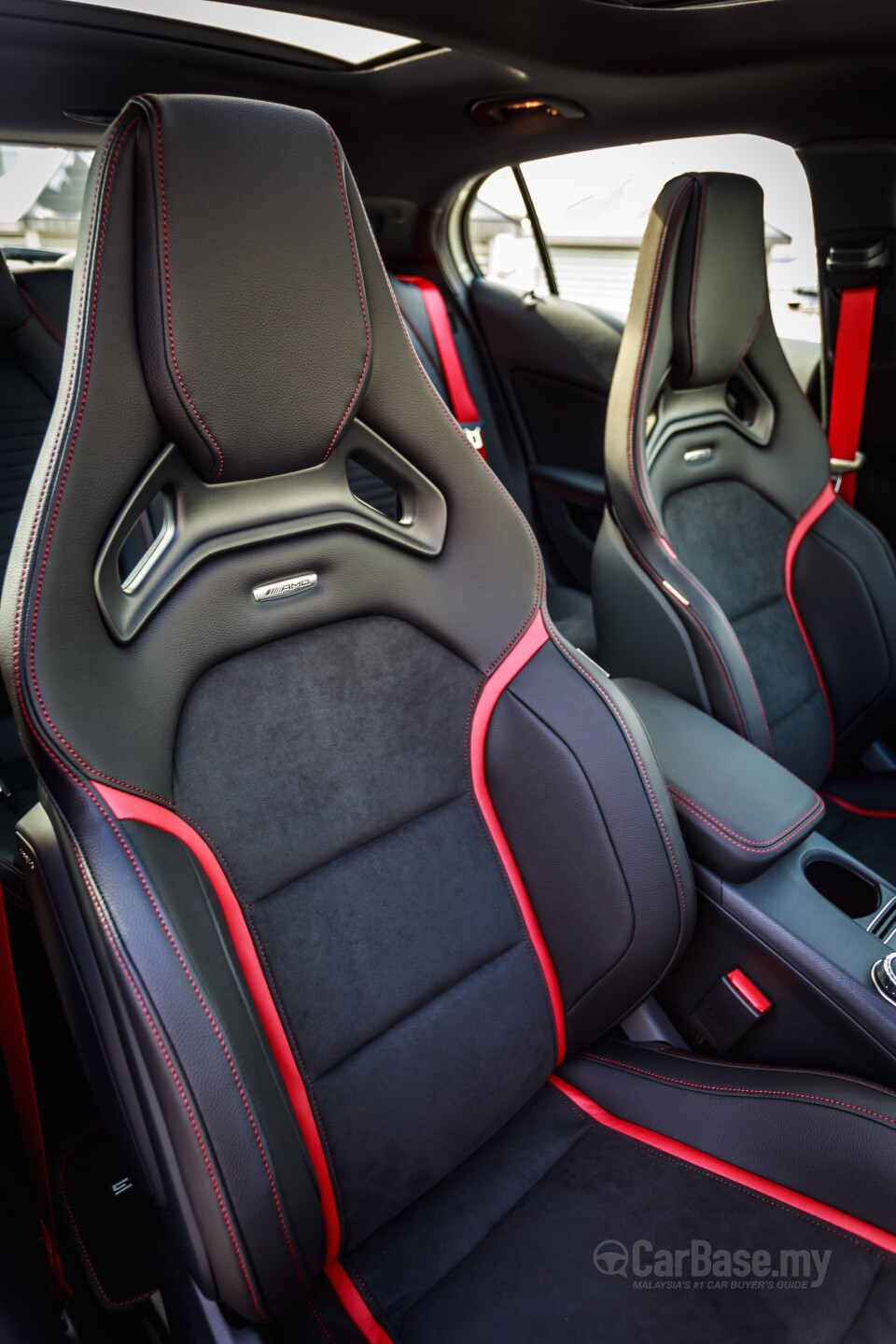 Mazda MX-5 ND (2015) Interior