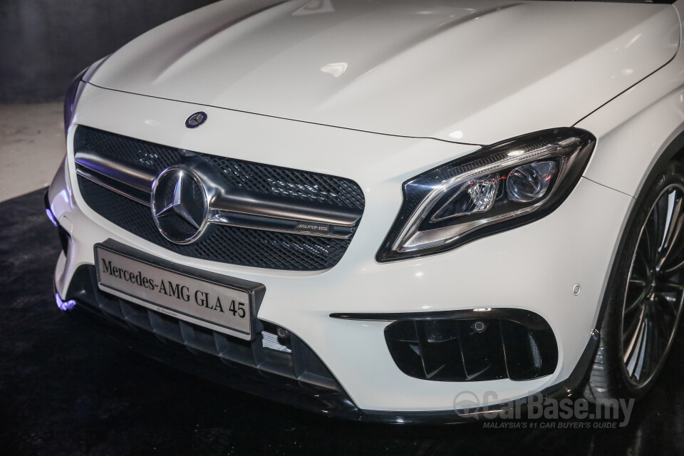 Mercedes-Benz A-Class W177 (2018) Exterior