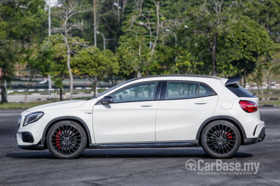 Mercedes-Benz AMG GLA X156 AMG Facelift (2017) Exterior