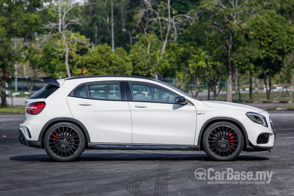 Mercedes-Benz AMG GLA X156 AMG Facelift (2017) Exterior
