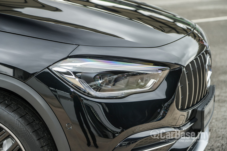 Mercedes-Benz AMG GLA H247 (2022) Exterior