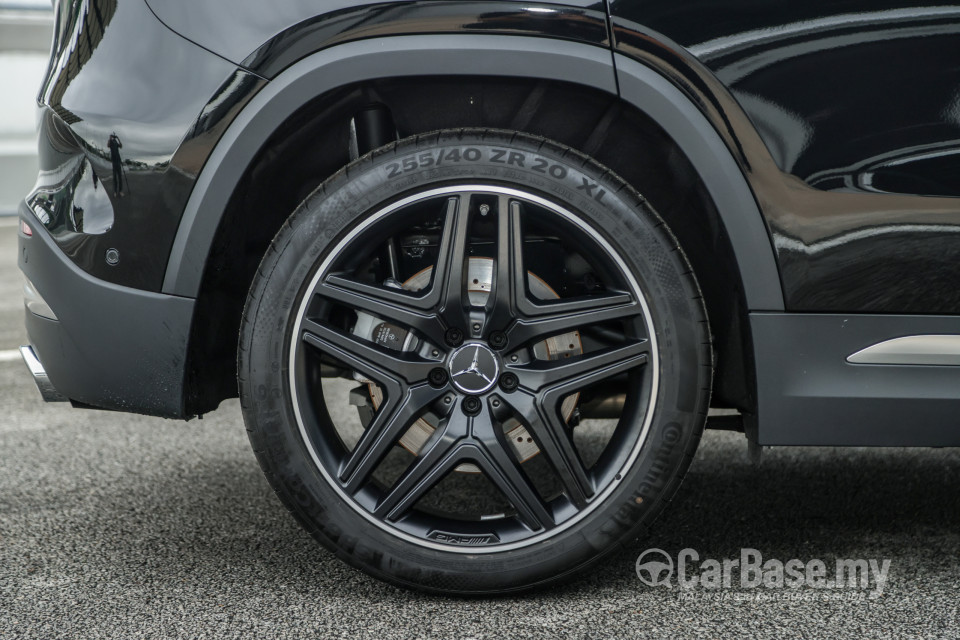 Mercedes-Benz AMG GLA H247 (2022) Exterior
