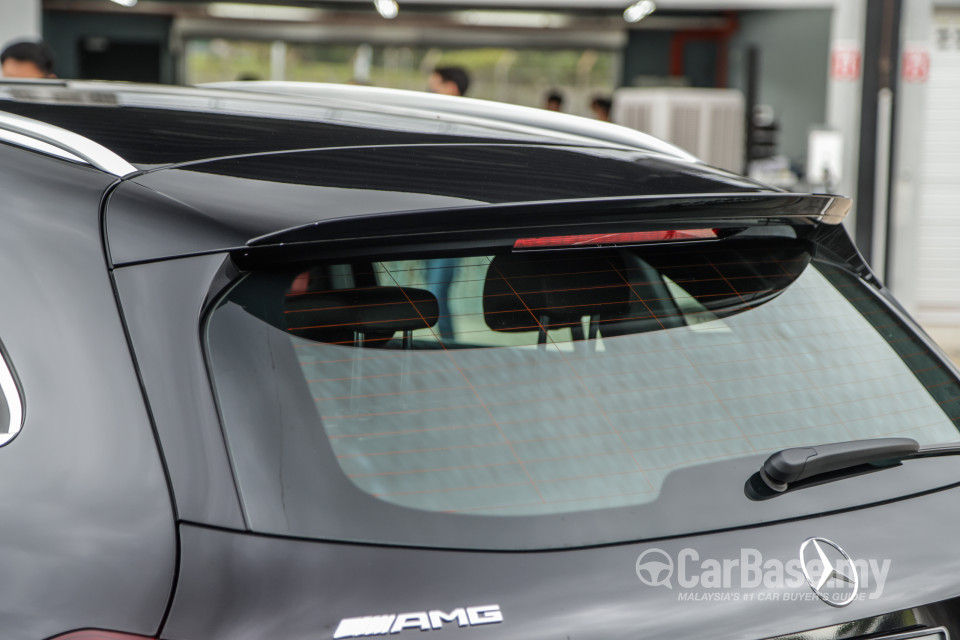Mercedes-Benz AMG GLA H247 (2022) Exterior