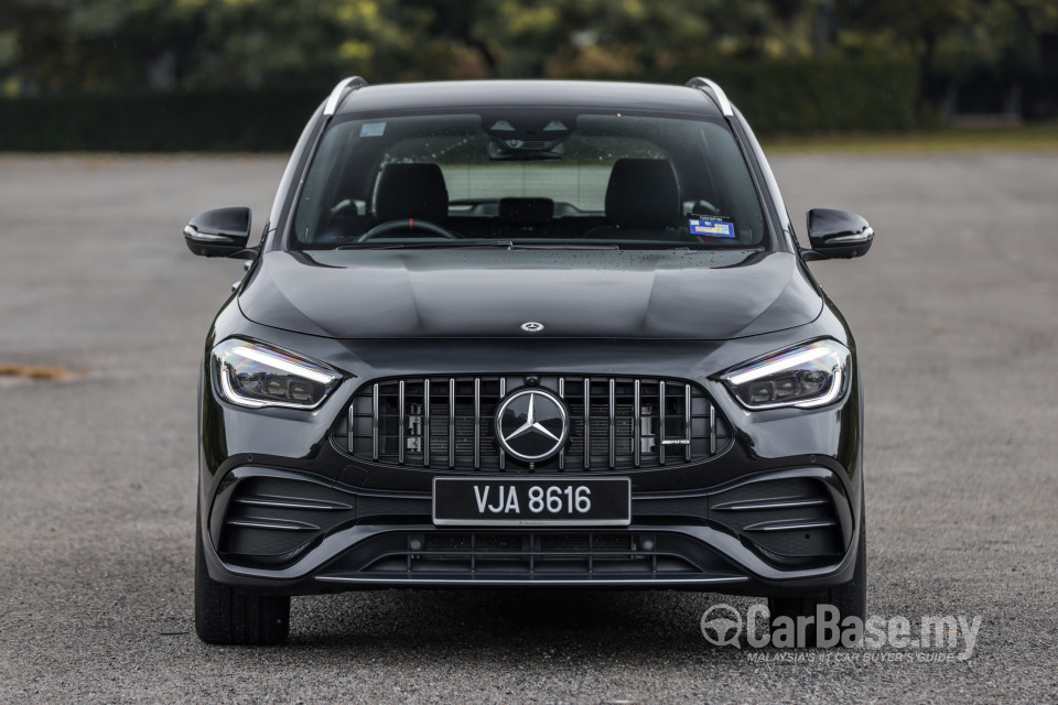 Mercedes-Benz AMG GLA H247 (2022) Exterior