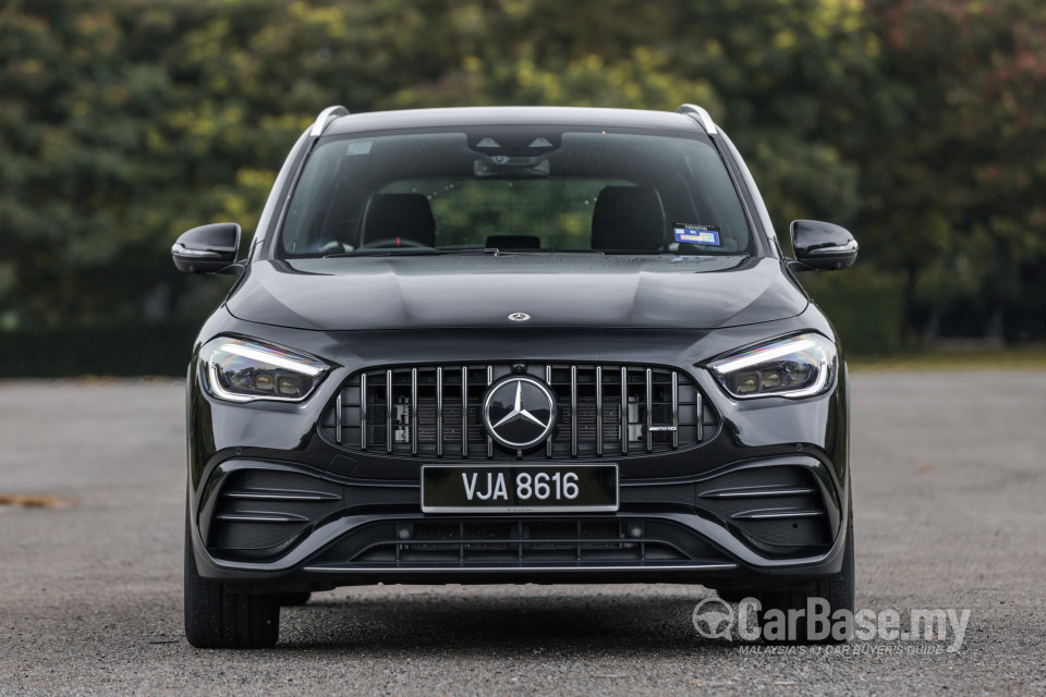 Mercedes-Benz AMG GLA H247 (2022) Exterior