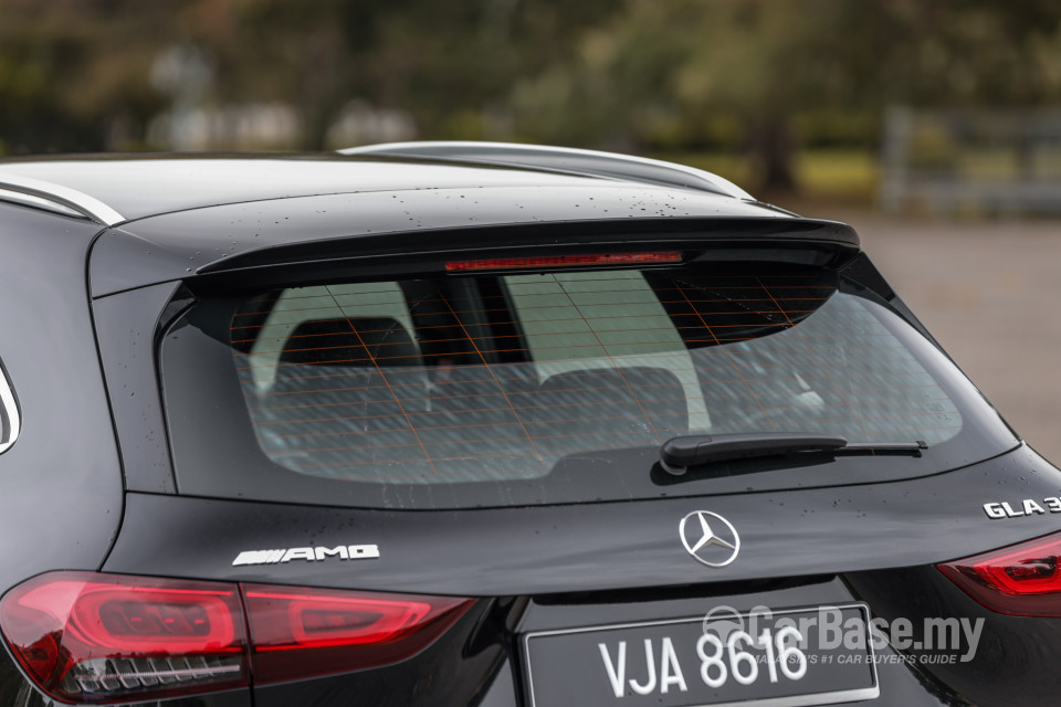 Mercedes-Benz AMG GLA H247 (2022) Exterior