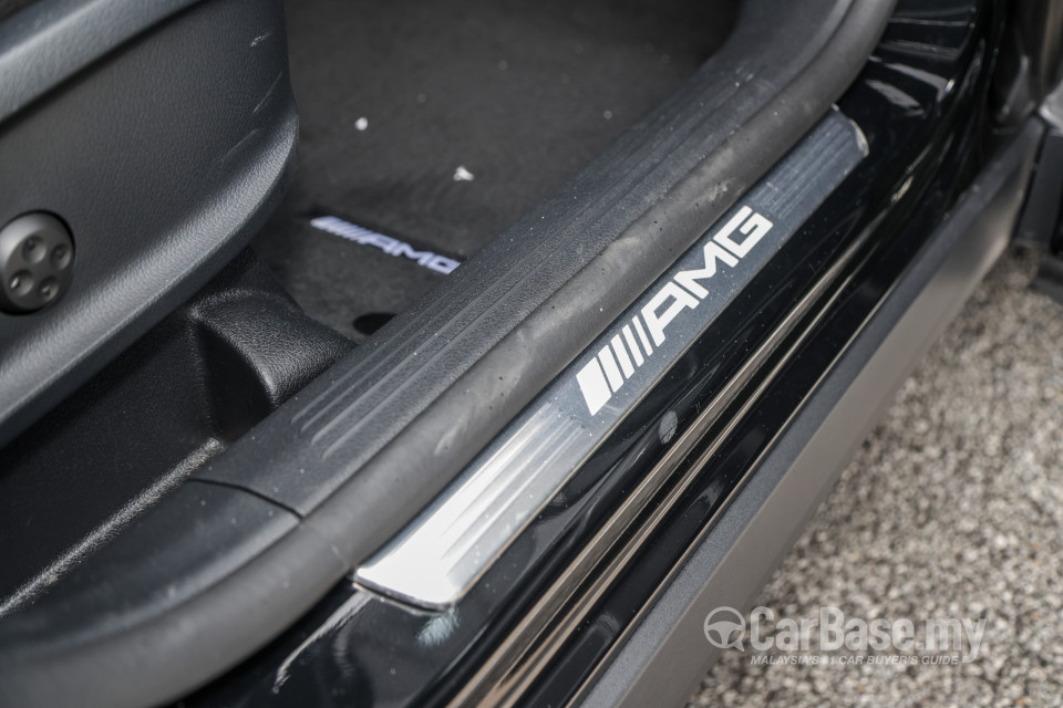 Mercedes-Benz AMG GLA H247 (2022) Interior