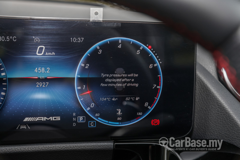 Mercedes-Benz AMG GLA H247 (2022) Interior