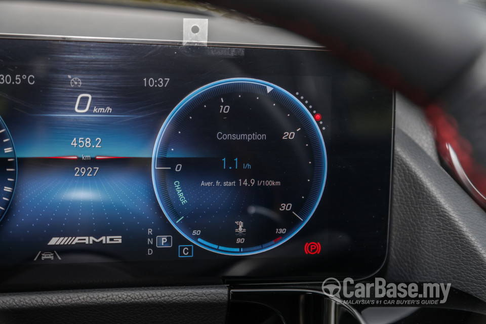 Mercedes-Benz AMG GLA H247 (2022) Interior