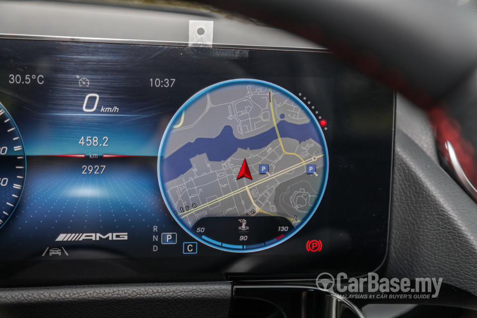 Mercedes-Benz AMG GLA H247 (2022) Interior