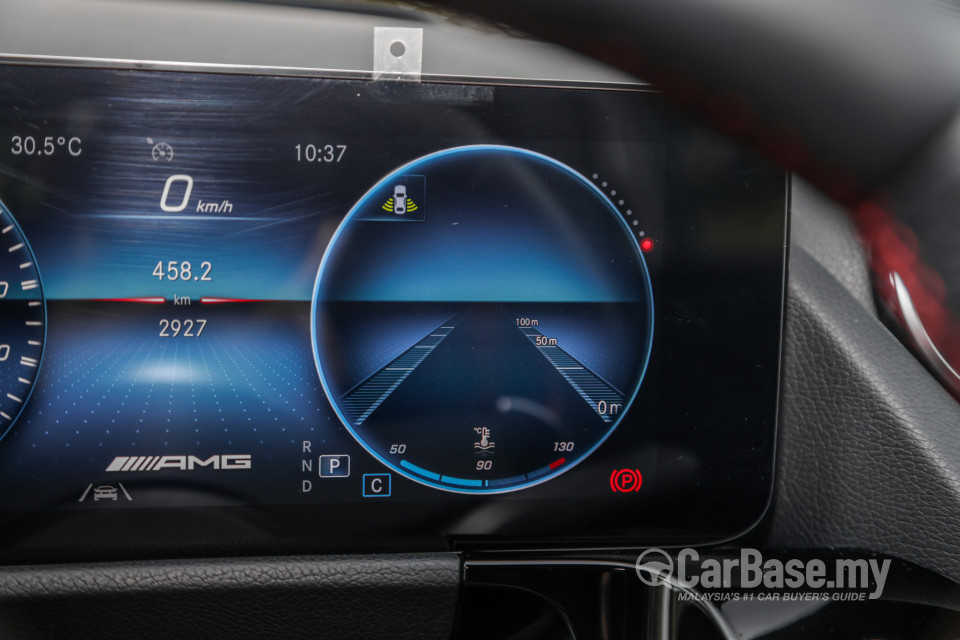 Mercedes-Benz AMG GLA H247 (2022) Interior
