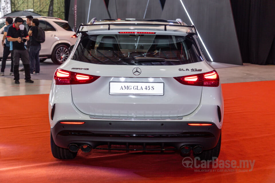 Mercedes-Benz AMG GLA H247 Facelift (2024) Exterior