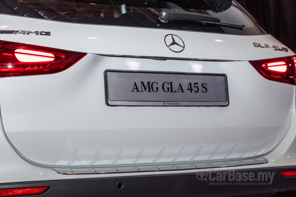 Mercedes-Benz AMG GLA H247 Facelift (2024) Exterior