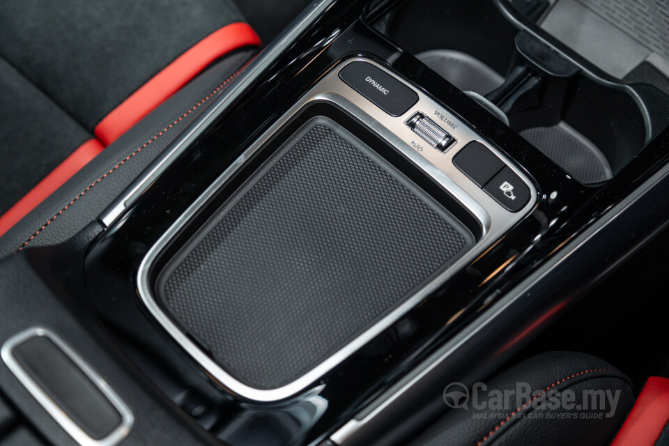 Mercedes-Benz AMG GLA H247 Facelift (2024) Interior