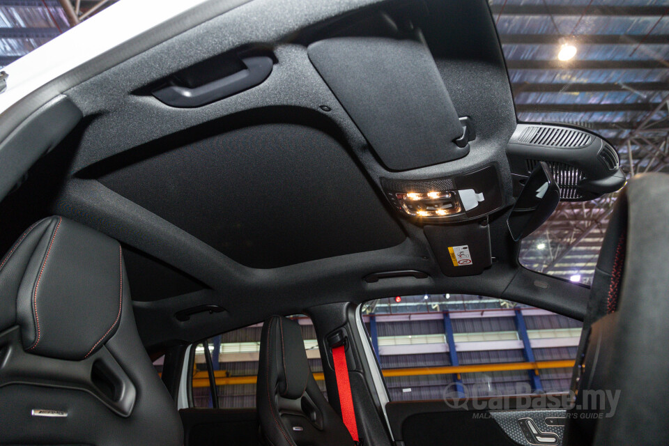 Mercedes-Benz AMG GLA H247 Facelift (2024) Interior