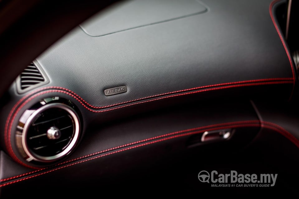 Mercedes-Benz AMG GT C190 (2015) Interior