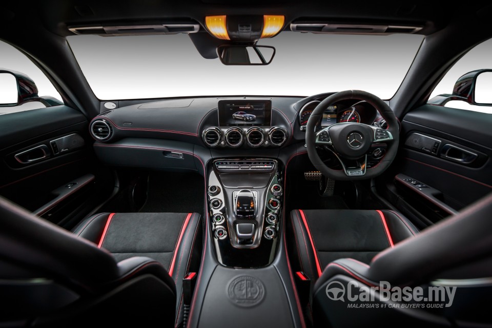 Mercedes-Benz AMG GT C190 (2015) Interior