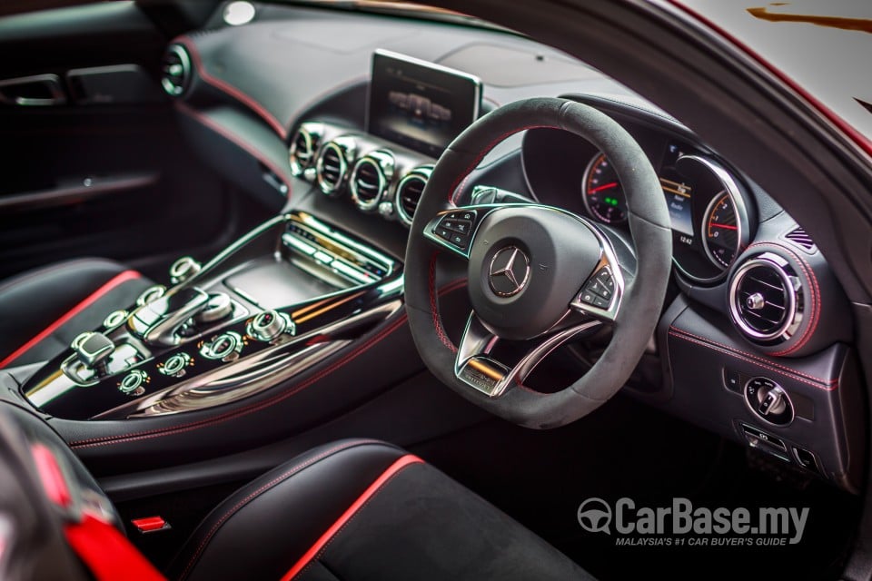 Mercedes-Benz AMG GT C190 (2015) Interior