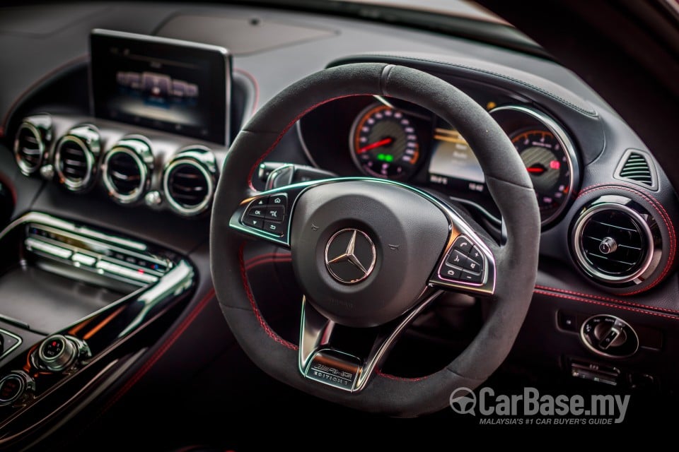 Mercedes-Benz AMG GT C190 (2015) Interior