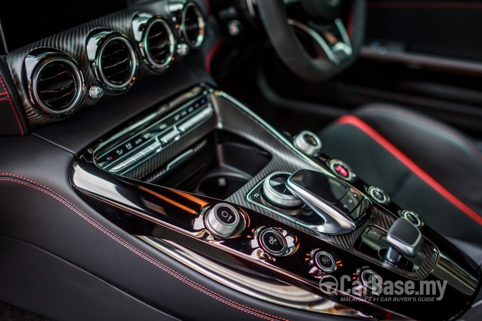 Mercedes-Benz AMG GT C190 (2015) Interior